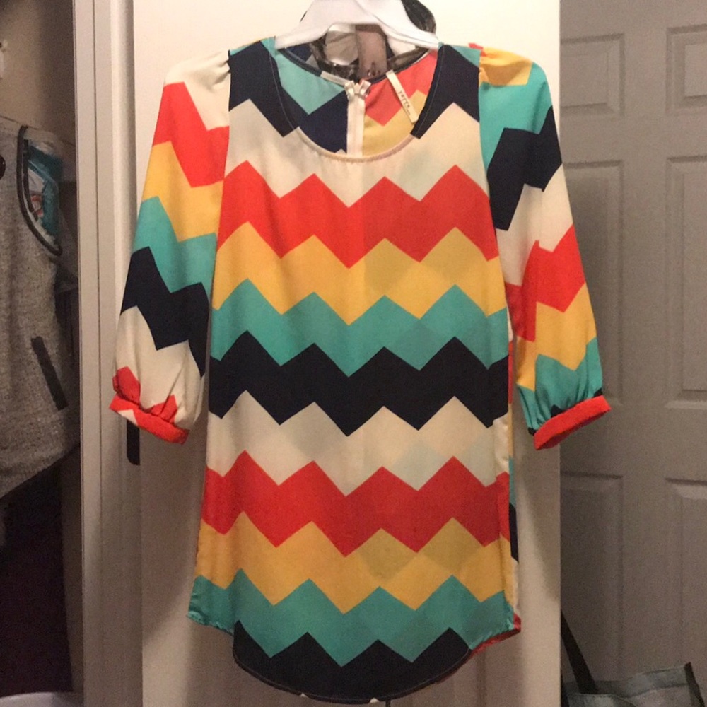 chevron 3/4 sleeve dress